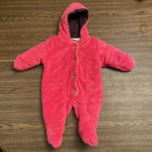 Juicy Couture 0-3 Month Snowsuit Pink Gold Button Zip Up Hooded
